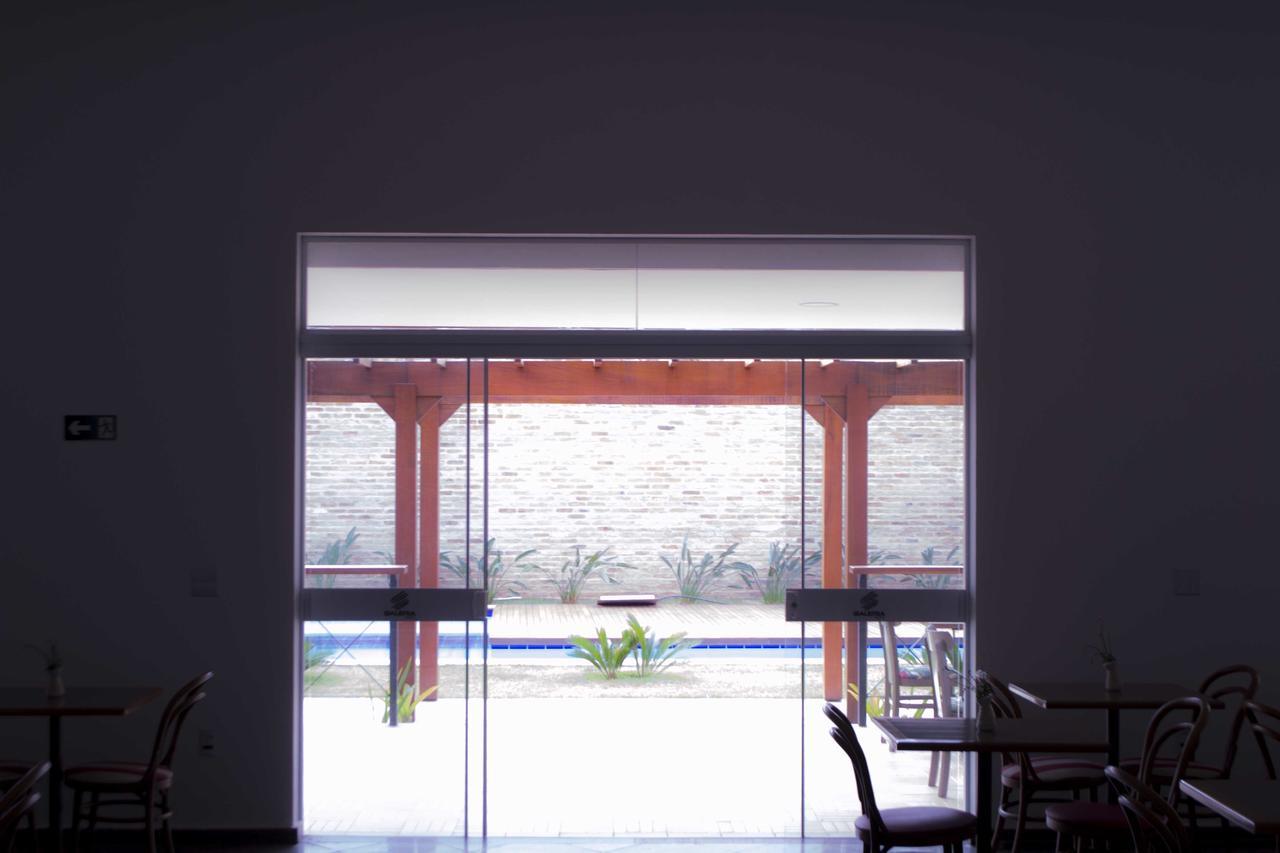 Galeria Hotel Jau Luaran gambar