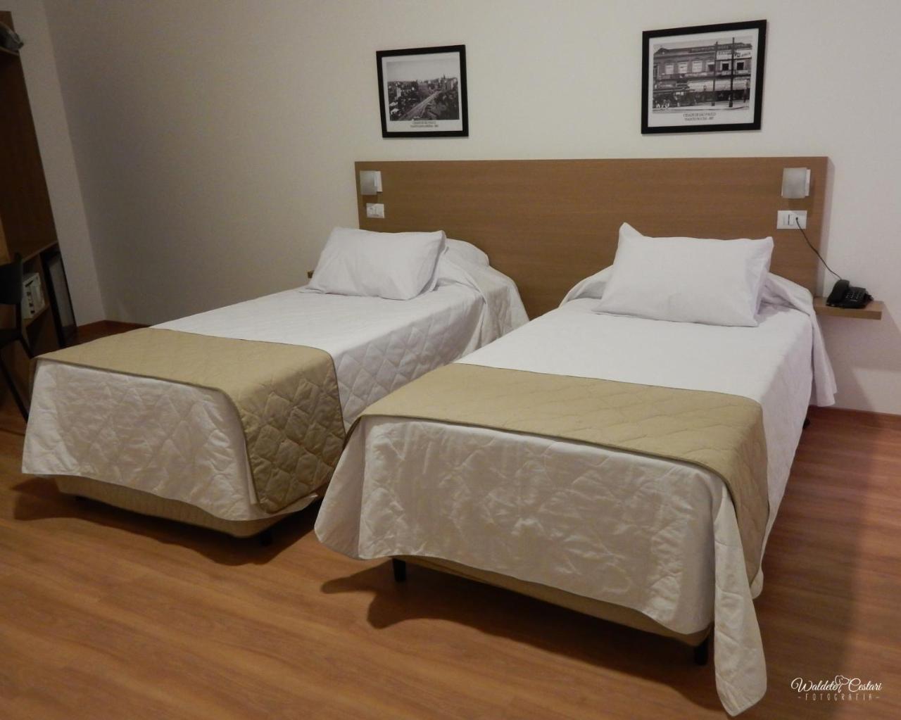 Galeria Hotel Jau Luaran gambar