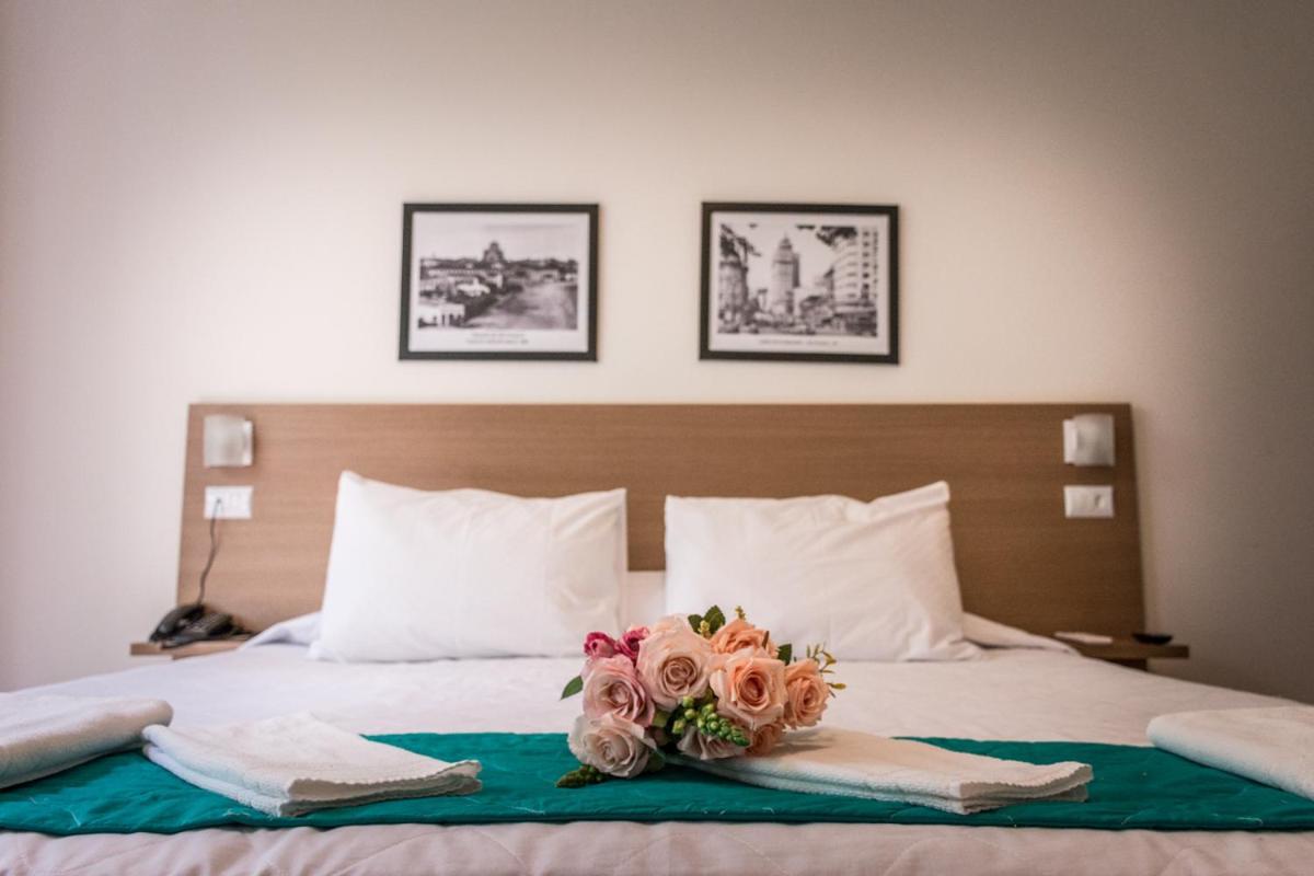 Galeria Hotel Jau Luaran gambar